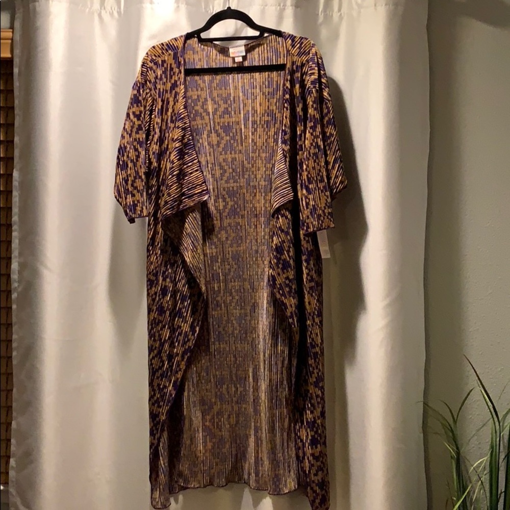 Lularoe Small Shirley Kimono